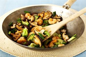 Stir-fry Prawns with Mushroom & Broccoli